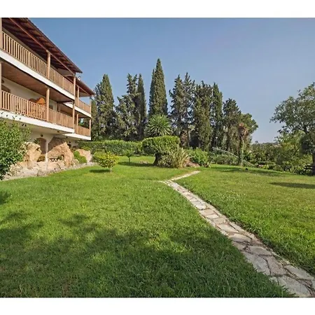 Corfu Club Maisonette 3 Apart-hotel Gouviá